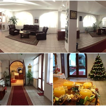 Hotel Juventus Velence Esterno foto