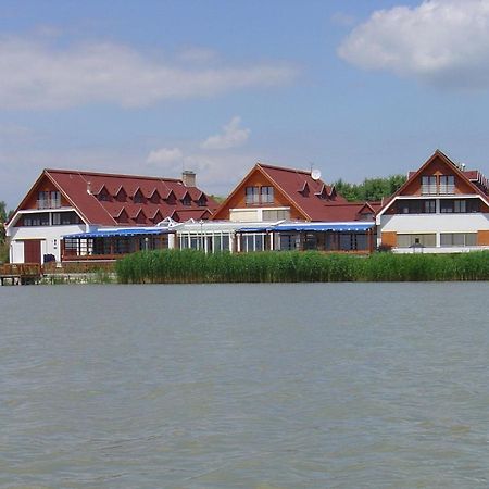 Hotel Juventus Velence Esterno foto